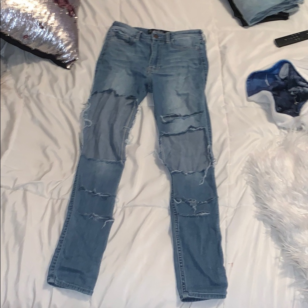 Hollister jeans